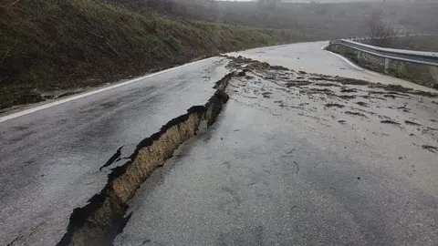 Da&ntilde;os en una carretera de Andaluc&iacute;a