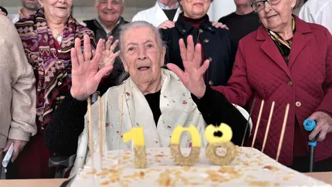 Paquita celebra su 108 cumplea&ntilde;os en Jerez