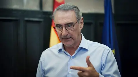 Carlos Herrera se&ntilde;ala que el sanchismo ha decidido situar a los empresarios como nuevo enemigo p&uacute;blico