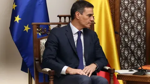 La inacci&oacute;n de Pedro S&aacute;nchez est&aacute; provocando p&eacute;rdidas millonarias en el sector del turismo