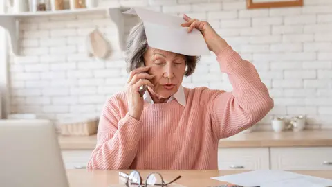 Una pensionista preocupada por el estado de su pensi&oacute;n de la Seguridad Social