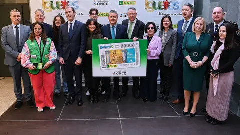 La Junta de Andaluc&iacute;a y la ONCE distribuir&aacute;n 5 millones de cupones conmemorativos por el 28F en toda Espa&ntilde;a | Salvador L&oacute;pez Medina