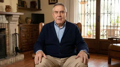 Manuel Mu&ntilde;oz, miembro de Asjubi40 - El MIRA