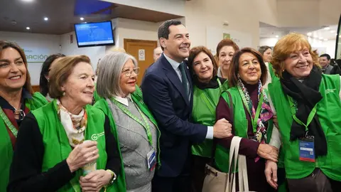 Juanma Moreno ha inaugurado el VII Congreso Andaluz de Personas con C&aacute;ncer y sus Familias