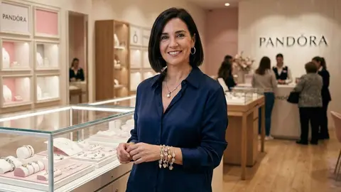 El lujo y la elegancia vuelven a unir fuerzas con esta nueva colecci&oacute;n de sofisticados anillos de Pandora