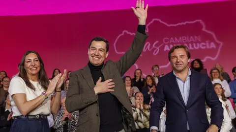 Juanma Moreno ha participado en un acto en Sevilla