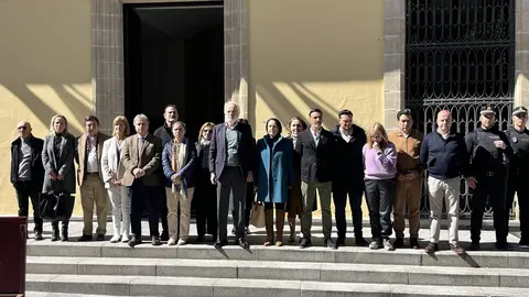 Minuto de silencio en Jerez por el 11M