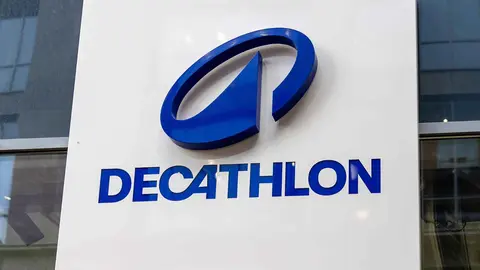 Decathlon quiere trasladar la comodidad a los d&iacute;as de acampada con estos modelos de sillas de camping plegables y port&aacute;tiles