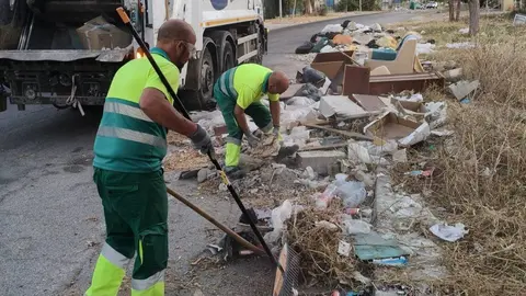 El servicio de limpieza actuando en Jerez