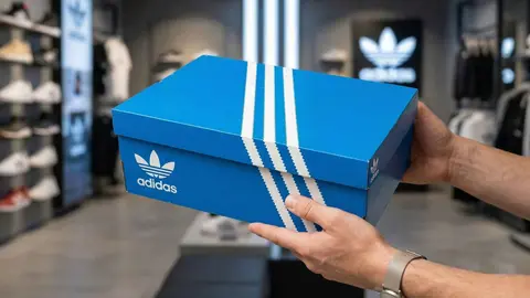 Adidad comienza una nueva temporada de rebajas desplomando el precio de tres de sus modelos cl&aacute;sicos m&aacute;s populares