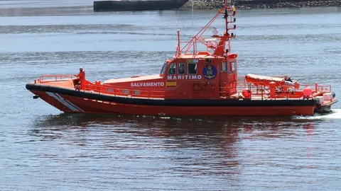 Una embarcaci&oacute;in de Salvamento Mar&iacute;timo
