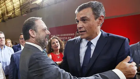 Pedro S&aacute;nchez, en una foto de archivo junto a Jos&eacute; Luis &Aacute;balos (1)