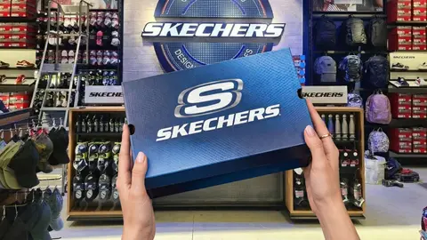 Llegan en primavera las Sandalias BOBS Desert Kiss de Skechers con Memory Foam y ajuste c&oacute;modo para caminar sin rozaduras
