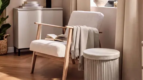Taburete con almacenaje, Livarno Home de Lidl
