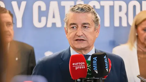 Antonio Sanz valora la encuesta de Centra | Salvador L&oacute;pez Medina
