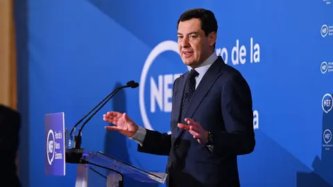 Juanma Moreno en el 'F&oacute;rum Europa. Tribuna Andaluc&iacute;a' | Salvador L&oacute;pez Medina