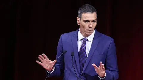 Pedro S&aacute;nchez vuelve a estar se&ntilde;alado por su gesti&oacute;n sobre el crucero del Hantavirus