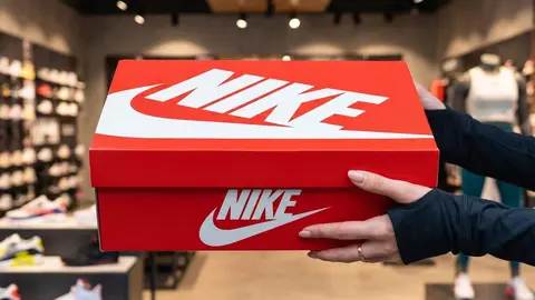 Caja de zapatillas de Nike
