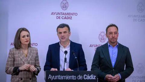 C&aacute;diz retirar&aacute; los homenajes a Juan Carlos Arag&oacute;n tras la sentencia por maltrato
