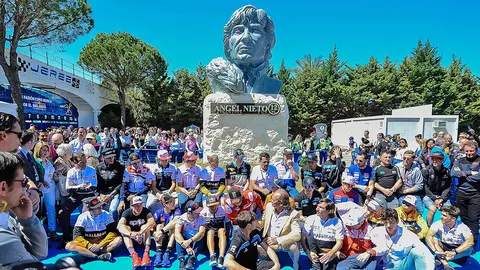 Presentaci&oacute;n del busto en homenaje a &Aacute;ngel Nieto en el reci&eacute;n nombrado  Circuito de Jerez - &Aacute;ngel Nieto | 03MAY18 - Christian Cantizano para elMIRA.es