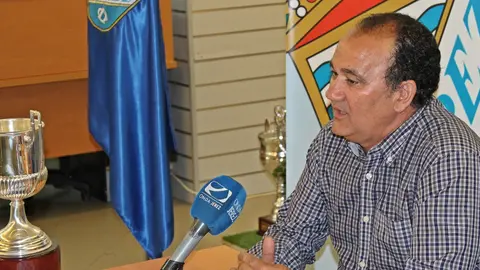Vicente Vargas en rueda de prensa | Fotograf&iacute;a de Alejandro Jim&eacute;nez