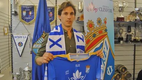 Presentaci&oacute;n Alberto Pi&ntilde;ero con el Xerez CD | Imagen de Manuel Jes&uacute;s Ruiz