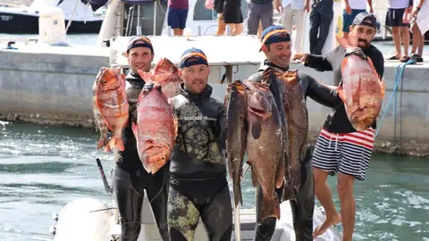 Raul Astorga, el segundo empezando por la derecha, junto a sus compa&ntilde;eros