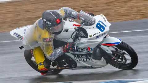 El jerezano Fau Ca&ntilde;ero, segundo mejor tiempo en Supersport 300