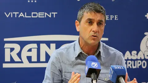 Pepe Masegosa en la rueda de prensa previa al partido frente al Utrera | Foto: xerezdeportivofc.com