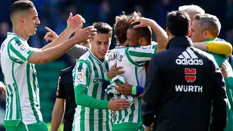 El padre del central b&eacute;tico Sidnei falleci&oacute; poco antes del encuentro ante el Girona