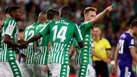 El Real Betis celebrando un gol | Foto: Real Betis
