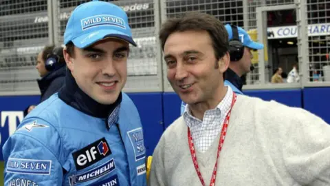 Fernando Alonso con Adri&aacute;n Campos