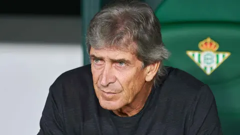 Manuel Pellegrini en el Real Betis - Elche | Salvador L&oacute;pez para El MIRA
