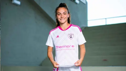 Marina Rivas, nueva jugadora del Madrid CCF