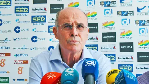 Pepe Ravelo en rueda de prensa