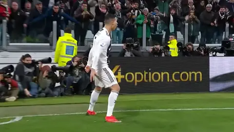La divertida felicitaci&oacute;n navide&ntilde;a de la Juventus con Cristiano Ronaldo de protagonista