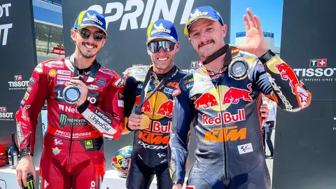 Binder hace historia en Jerez en una accidentada carrera al Sprint