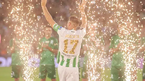 Joaqu&iacute;n durante su partido homenaje | Salvador L&oacute;pez Medina para El MIRA