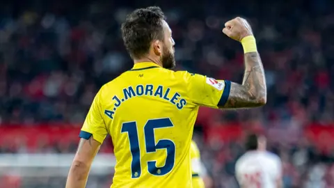 Jos&eacute; Luis Morales celebra su gol con el Villarreal CF contra el Sevilla FC | VCF