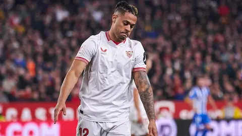 Mariano D&iacute;az en el Sevilla FC - Deportivo Alav&eacute;s | Salvador L&oacute;pez Medina para El MIRA