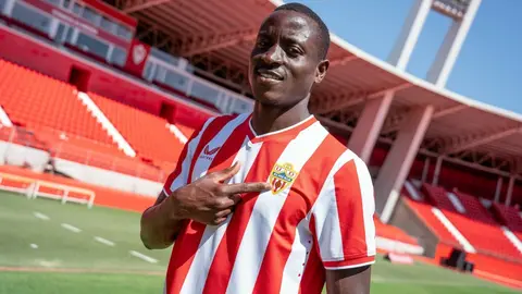 Dion Lopy, jugador de la UD Almer&iacute;a | UD Almer&iacute;a