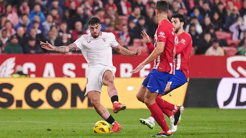 Isaac Romero en el Sevilla FC - Atl&eacute;tico de Madrid | Salvador L&oacute;pez Medina para El MIRA