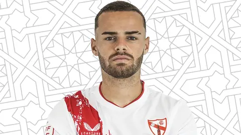 Ram&oacute;n Mart&iacute;nez, jugador del filial del Sevilla FC que podr&iacute;a fichar por el Levante UD