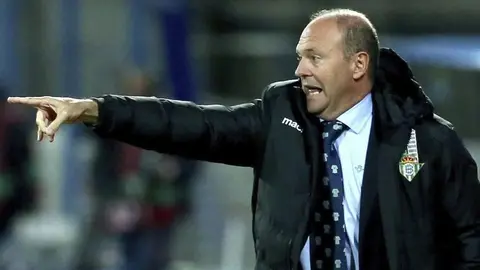 Pepe Mel, ex entrenador del Real Betis, podr&iacute;a tomar las riendas de la UD Almer&iacute;a