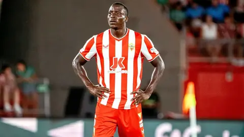 Dion Lopy se encuentra en la rampa de salida de la UD Almer&iacute;a