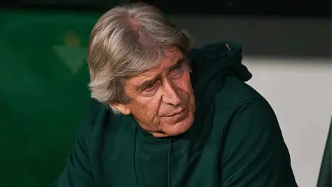 Manuel Pellegrini en el Real Betis - Celta de Vigo | Salvador L&oacute;pez Medina para El MIRA