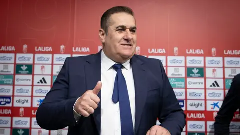 Jos&eacute; Ram&oacute;n Sandoval, actual entrenador del Granada CF