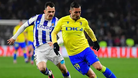 Sergi Guardiola durante el Real Sociedad - C&aacute;diz CF