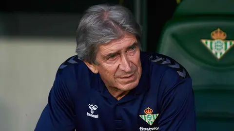 Manuel Pellegrini en el Real Betis - UD Almer&iacute;a | Salvador L&oacute;pez Medina para El MIRA