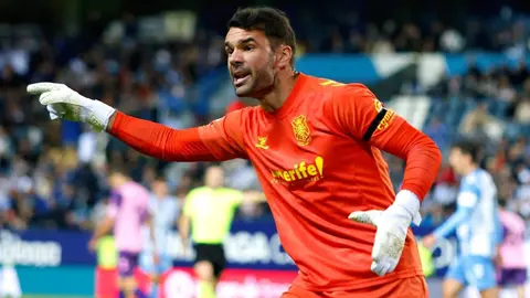 Juan Soriano, cancerbero del CD Tenerife que podr&iacute;a fichar por el C&aacute;diz CF